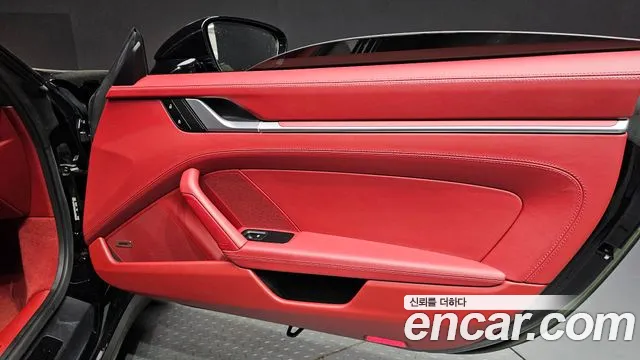Porsche 911 — Фото автомобиля 24