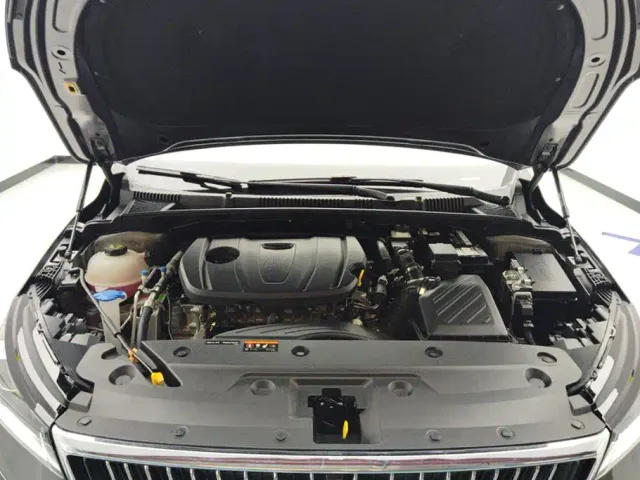 Geely Emgrand — Фото автомобиля 10