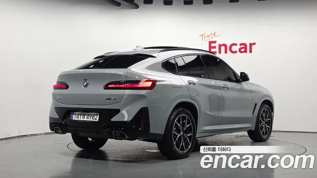 BMW X4 xDrive20i M Sport — Фото автомобиля 2