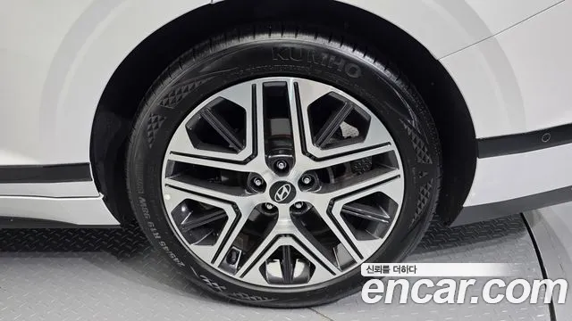 Hyundai Grandeur GN7 — Фото автомобиля 6