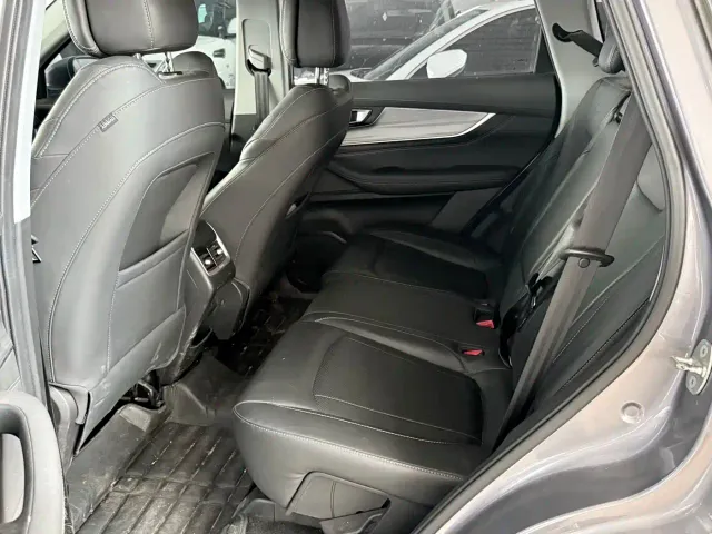 Chery Tiggo 8 — Фото автомобиля 6