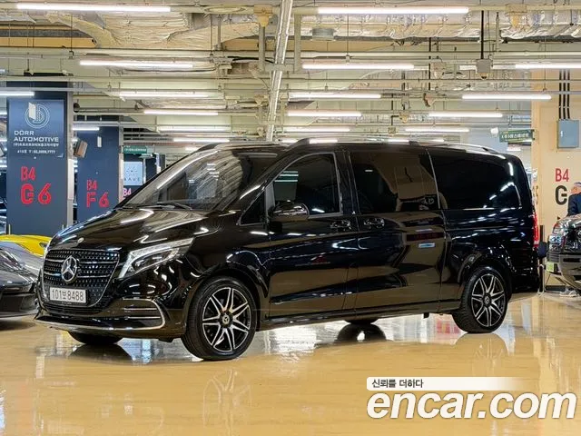 Фотография автомобиля — Mercedes-Benz V-Class
