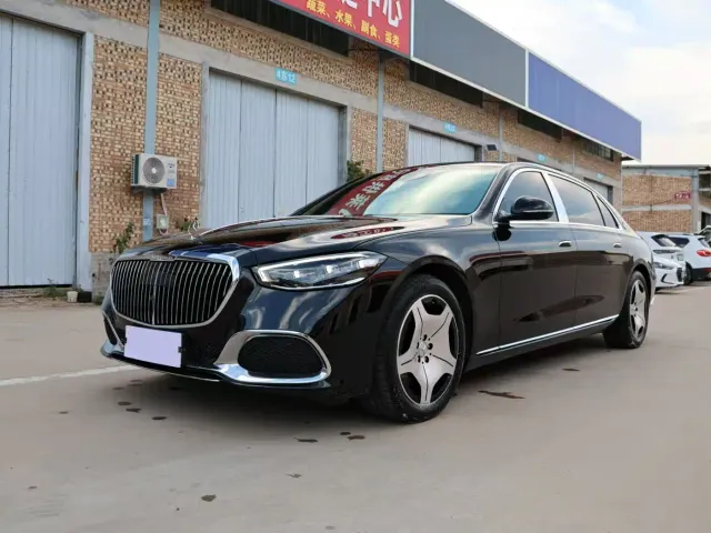 Фотография автомобиля — Mercedes-Benz Maybach S-Class