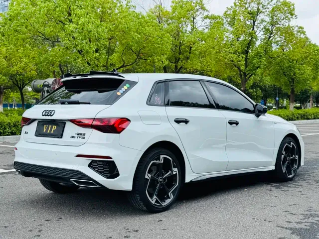 Audi A3 — Фото автомобиля 5