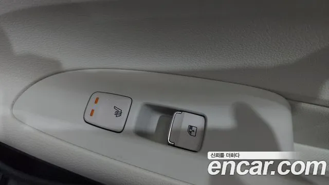 Hyundai Grandeur Новый Grandeur IG — Фото автомобиля 17