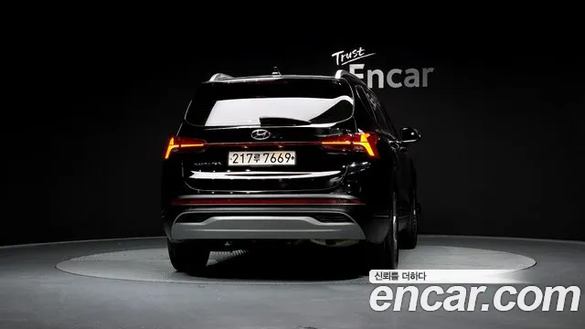 Hyundai Santafe Новый Santa Fe Бензин 2.5T 2WD — Фото автомобиля 4