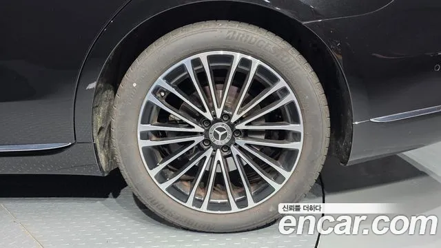 Mercedes-Benz S-Class W223 — Фото автомобиля 6