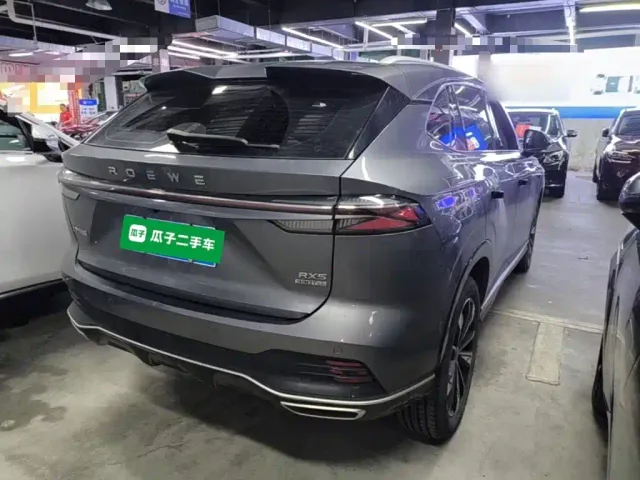 Roewe RX5 — Фото автомобиля 6