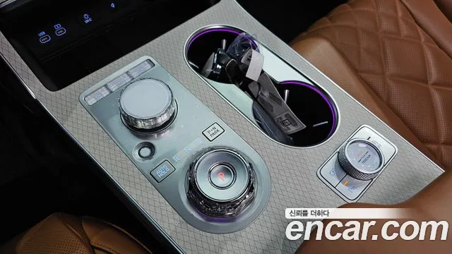 Genesis GV80 — Фото автомобиля 9