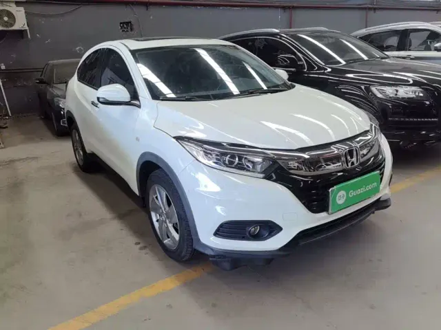 Honda Vezel — Фото автомобиля 3