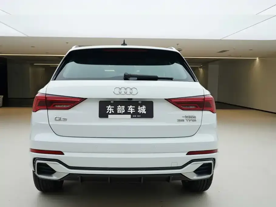 Audi Audi Q3 2024 35 TFSI Fashion Sport — Фото автомобиля 4