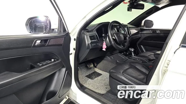 KG_Mobility_Ssangyong Rexton Новый Rexton Sport Дизель 2.2 4WD — Фото автомобиля 10