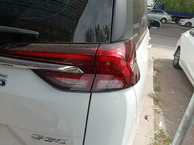 Maxus G50 — Фото автомобиля 7