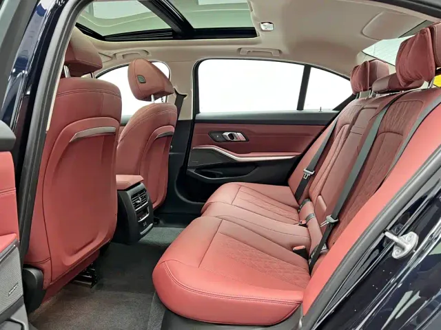 BMW 3 Series — Фото автомобиля 15