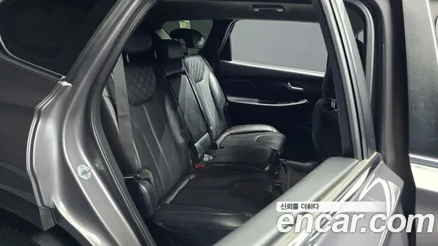 Hyundai Santa Fe — Фото автомобиля 16