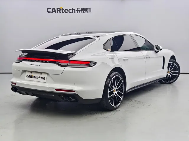 Porsche Panamera — Фото автомобиля 4