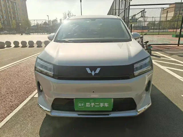 Wuling Starlight 730 — Фото автомобиля 2