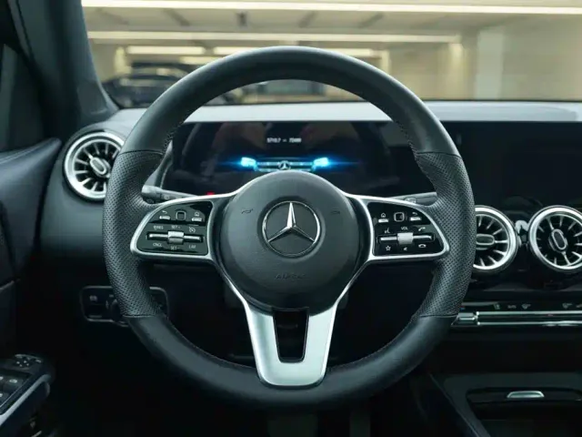 Mercedes-Benz GLB-Class — Фото автомобиля 16