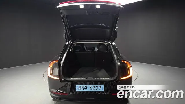 Kia EV6 — Фото автомобиля 30