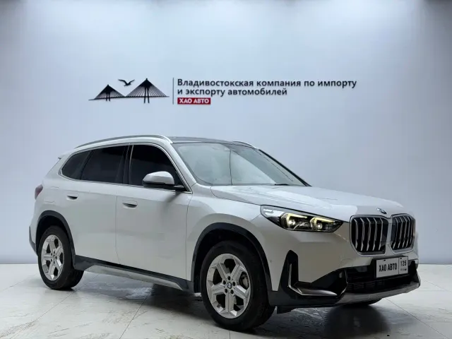 BMW X1 — Фото автомобиля 3
