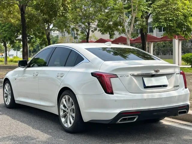 Cadillac CT5 — Фото автомобиля 15