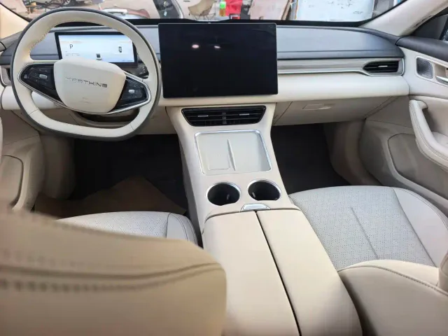 Forthing Xinghai S7 — Фото автомобиля 6