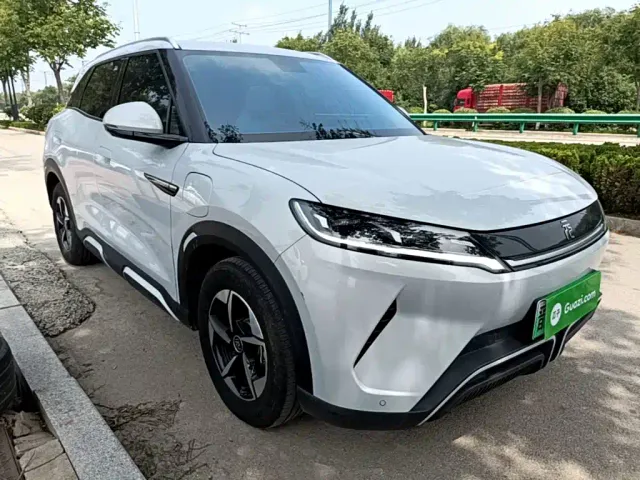 BYD Yuan UP — Фото автомобиля 21
