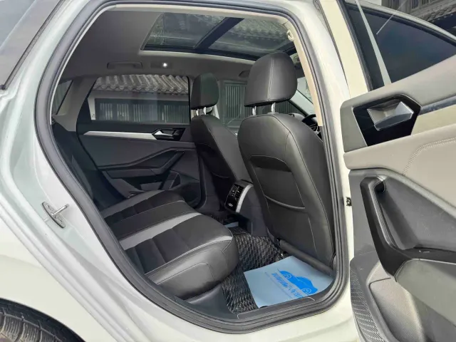 Volkswagen Sagitar — Фото автомобиля 9
