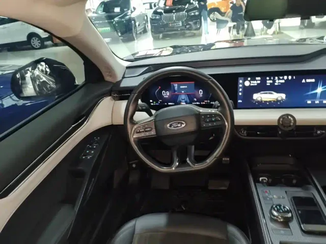 Ford Mondeo — Фото автомобиля 10