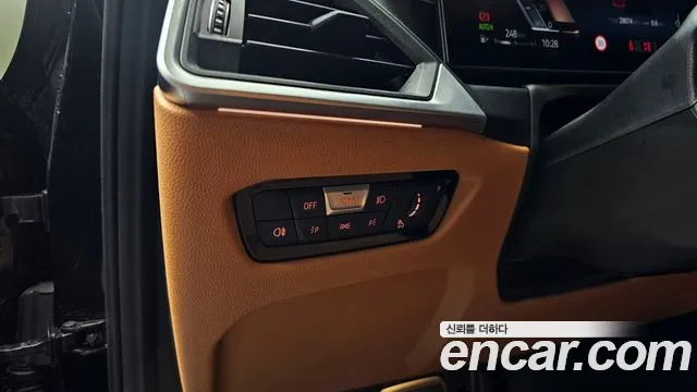 BMW 3-Series 3 серия (G20) 320i M Sport — Фото автомобиля 18
