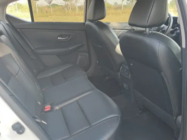 Nissan Sylphy — Фото автомобиля 9