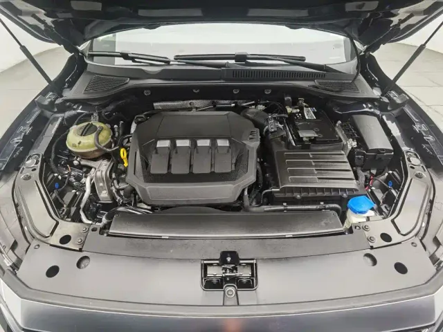 Volkswagen Passat — Фото автомобиля 6