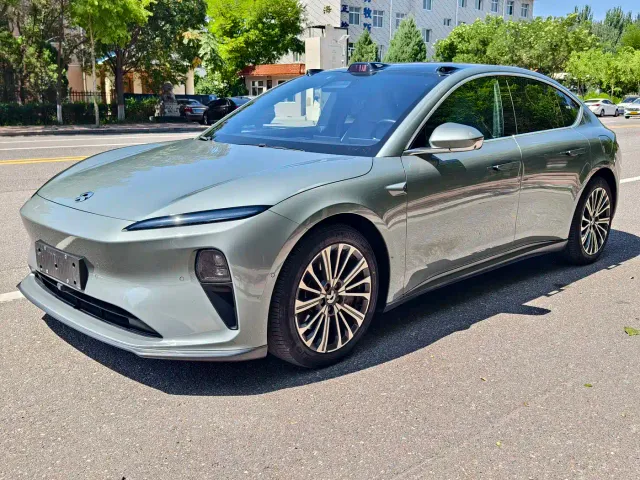 Nio ET5 — Фото автомобиля 2