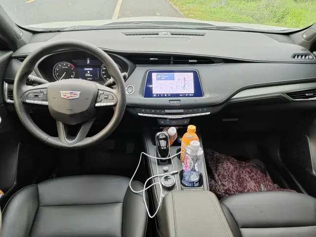 Cadillac XT4 — Фото автомобиля 5