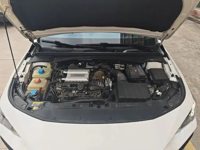 GAC Trumpchi Trumpchi Emkoo 2021 270T DCT J15 Edition — Фото автомобиля 19