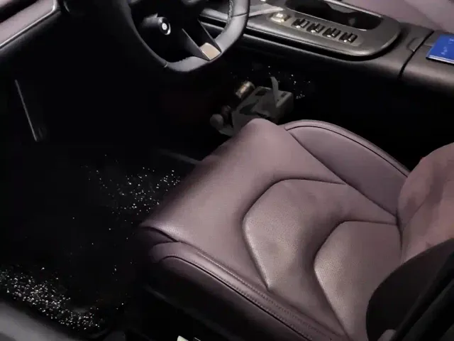 Xiaomi SU7 — Фото автомобиля 2