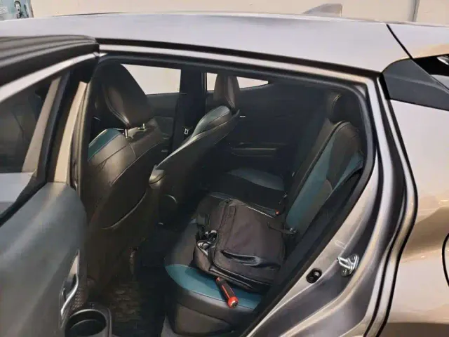 Toyota IZOA — Фото автомобиля 5