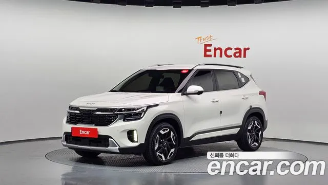 Фотография автомобиля — Kia Seltos New