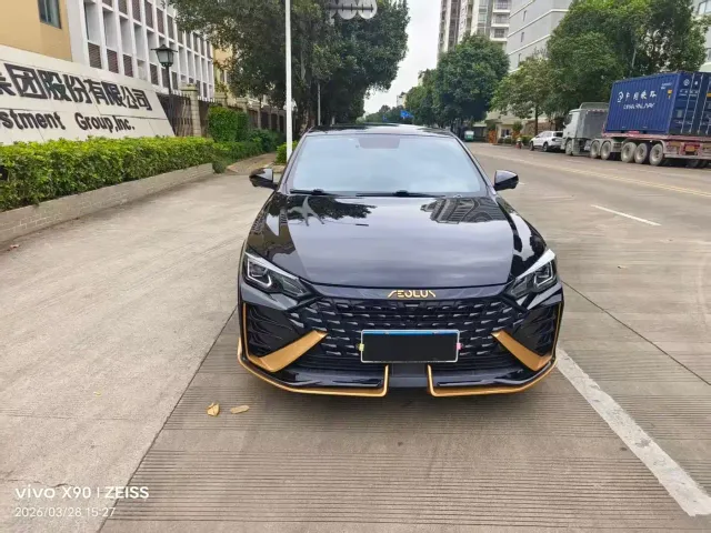 Dongfeng Yixuan MAX — Фото автомобиля 2