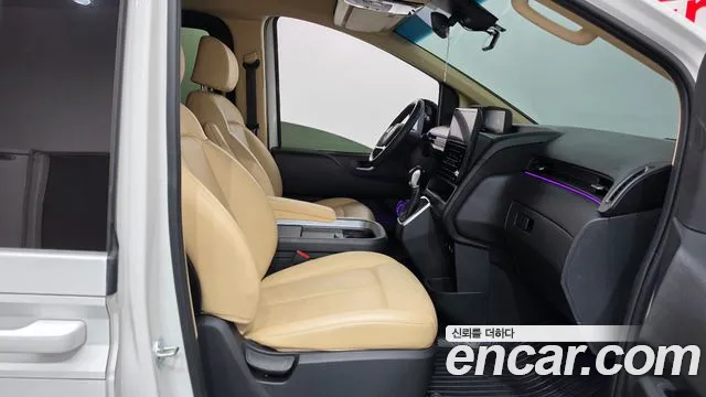 Hyundai Staria — Фото автомобиля 11