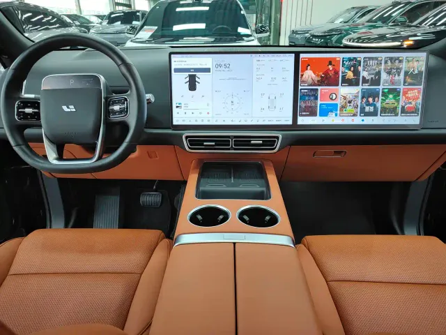 Li Auto L9 — Фото автомобиля 5
