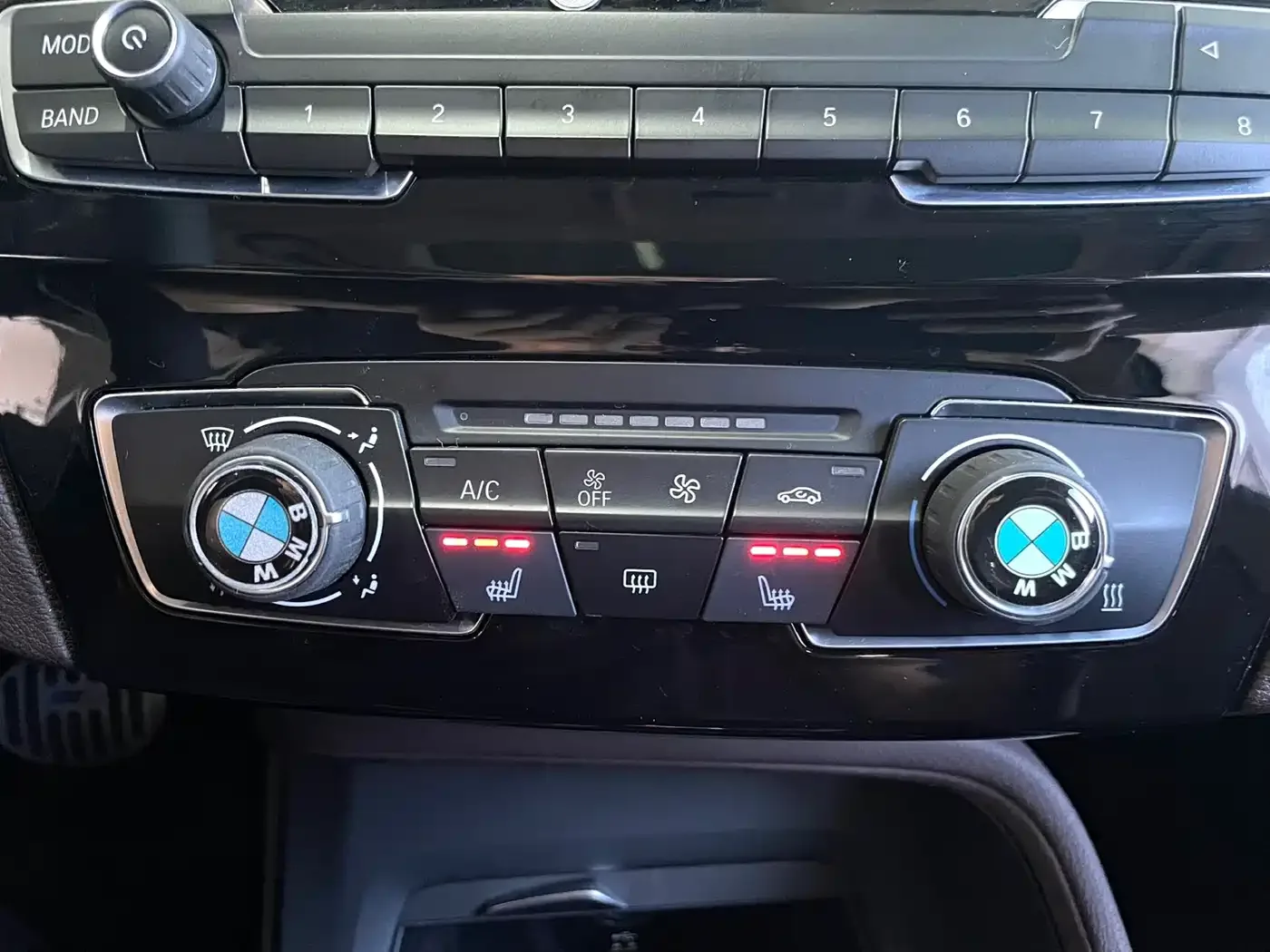 BMW BMW X1 2022 sDrive20Li Fashion — Фото автомобиля 12