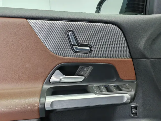 Mercedes-Benz GLB-Class — Фото автомобиля 17