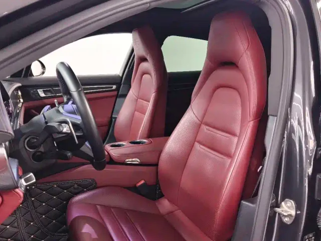 Porsche Panamera — Фото автомобиля 11