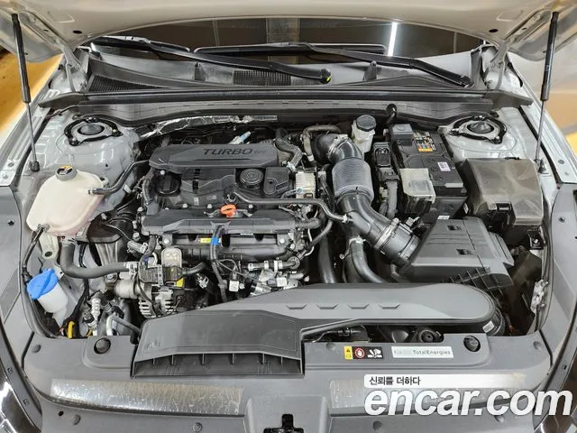 Kia K5 Generation 3 — Фото автомобиля 16