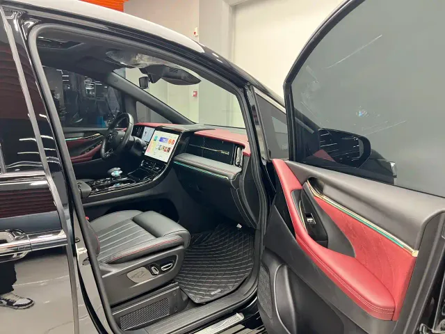 GAC Trumpchi M8 — Фото автомобиля 18