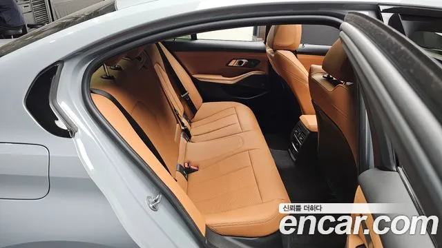 BMW 3 Series G20 — Фото автомобиля 11
