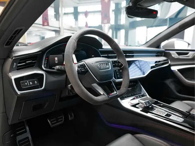 Audi RS 7 — Фото автомобиля 10