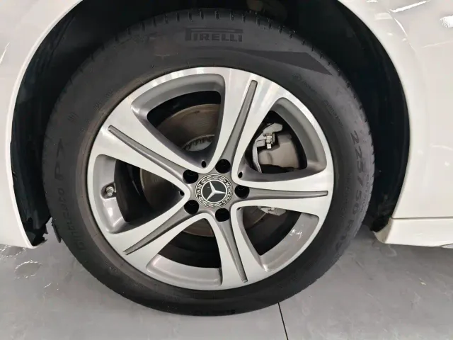 Mercedes-Benz C-Class — Фото автомобиля 22