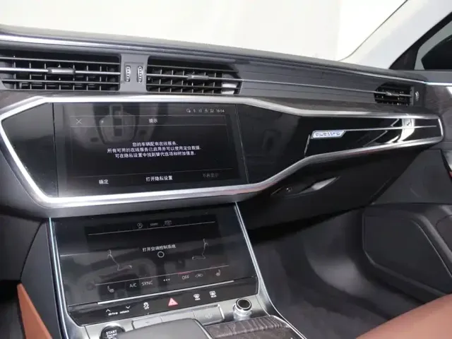 Audi A6L — Фото автомобиля 14